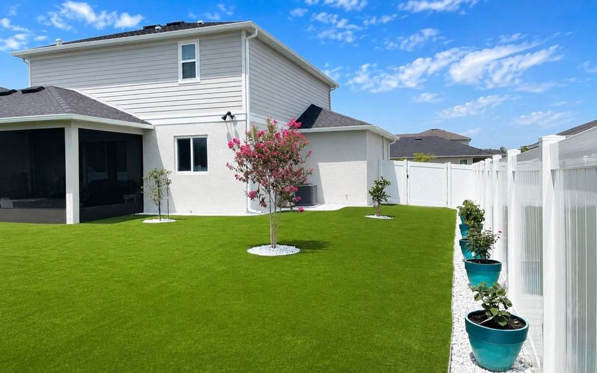 Titusville Backyard Makeover — Rhino Grass artificial turf project (4)