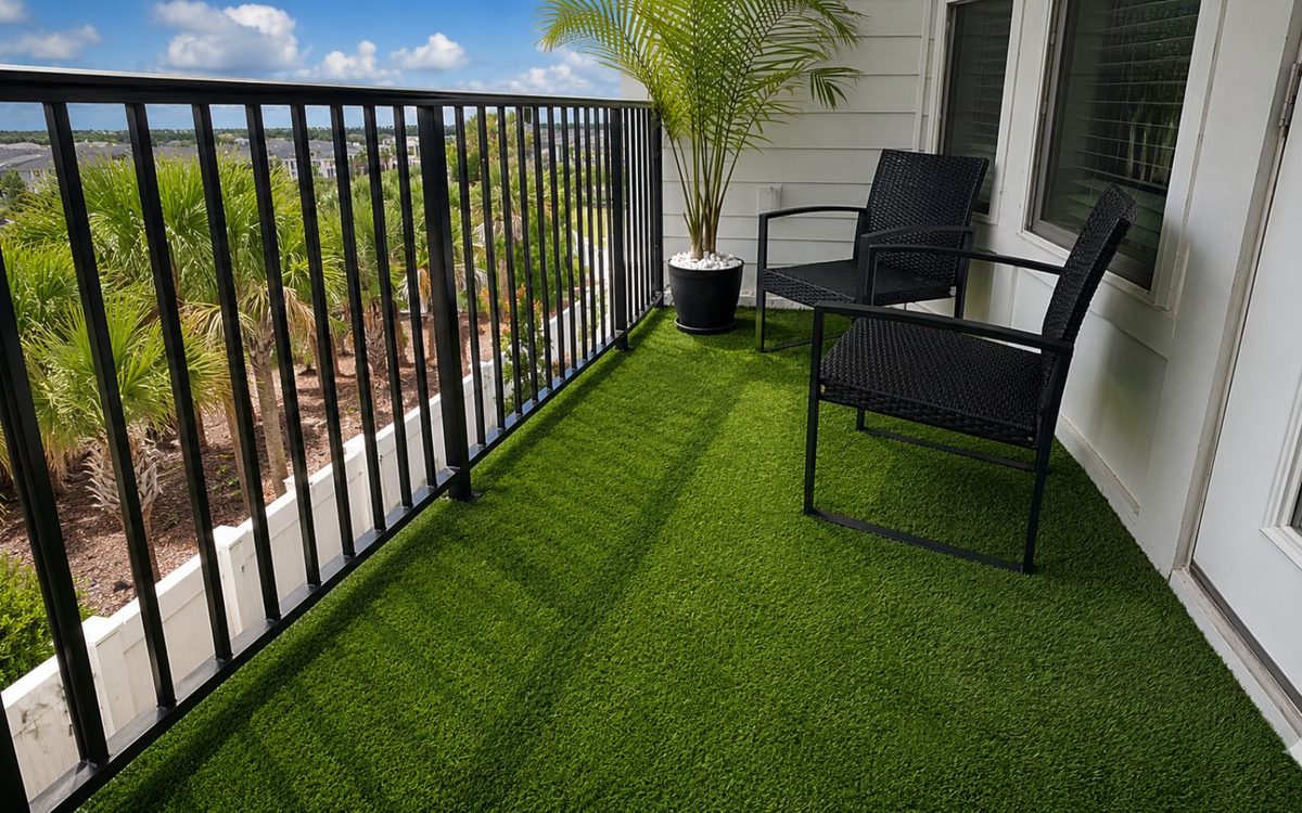 Clermont Balcony Turf — Rhino Grass artificial turf project (1)